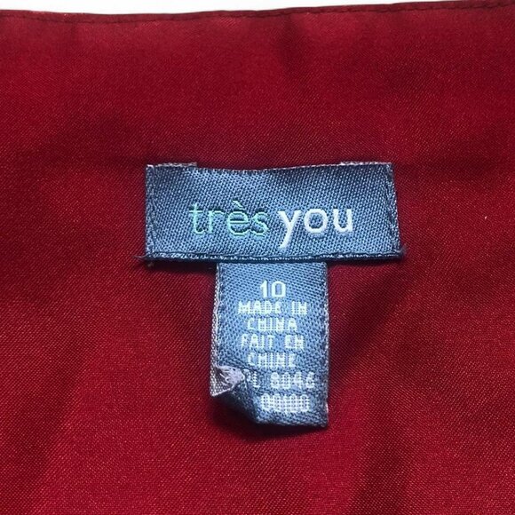 Tres You Lace Tank - Picture 3 of 5